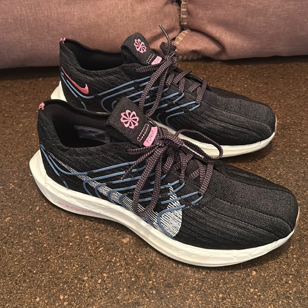 Nike Women's Pegasus Turbo Running Shoe